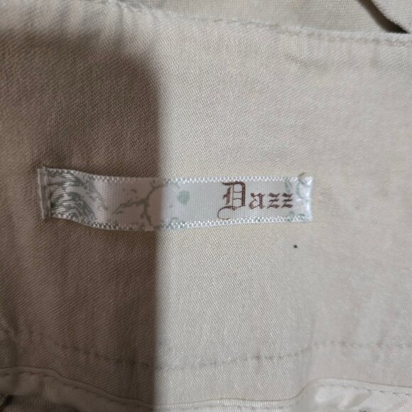 Y2K  Low Rise Chino Micro Shorts Size S Bloomer Style Beige Cargo Preppy - Picture 9 of 10